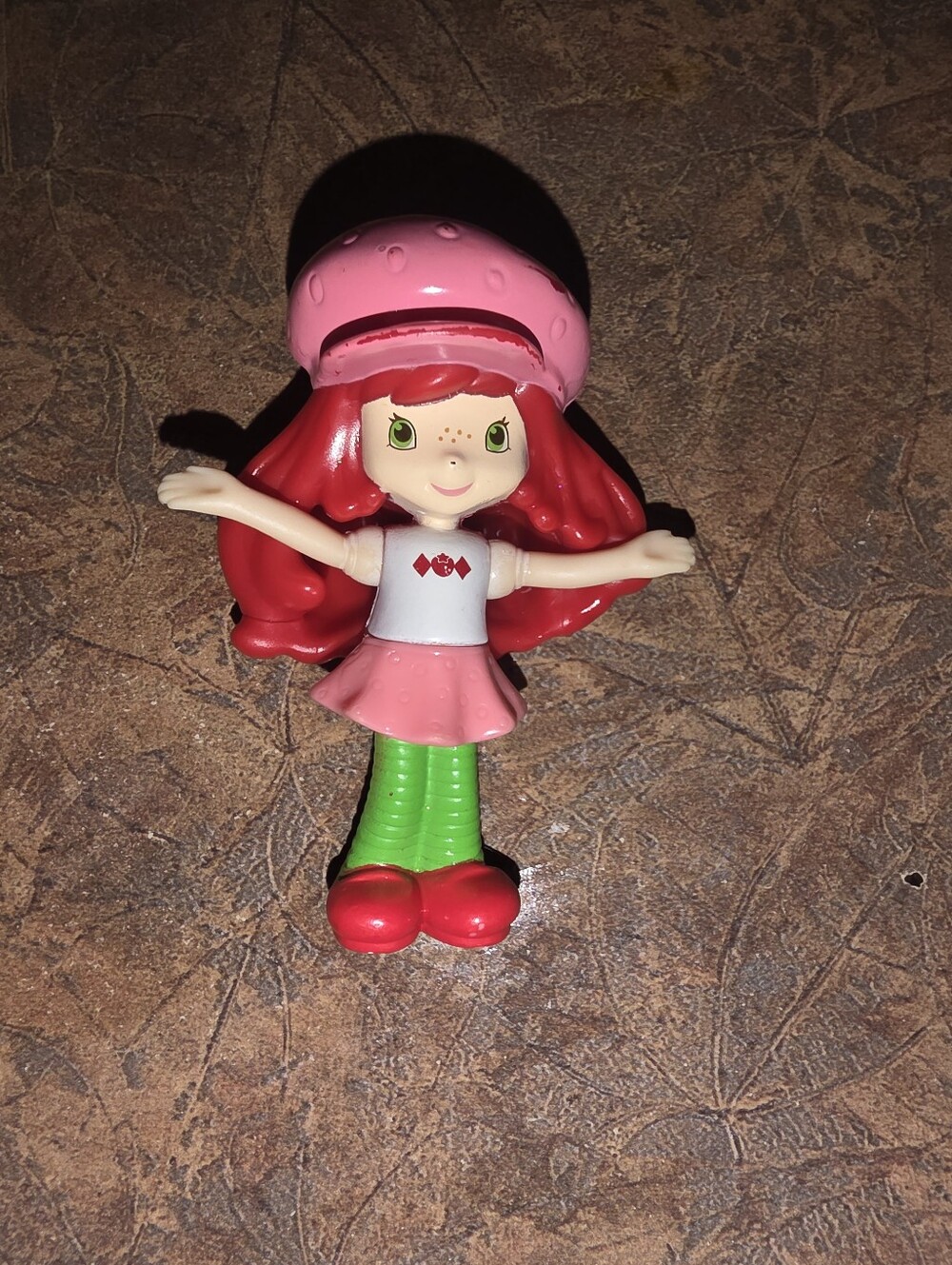 Mcdonalds Happy Meal Toy 2010 Strawberry Shortcake Movable waist and arms